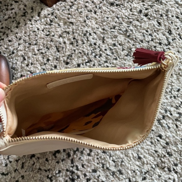 Floral clutch - Picture 5 of 5